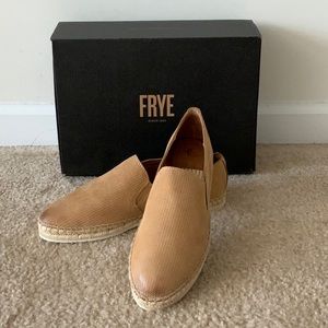 NWT Frye slip on / espadrille